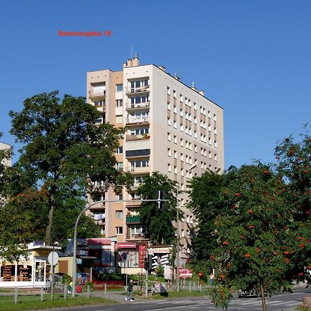 Lokum Seminaryjska Apartament Z Darmowym Parkingiem Келце Екстериор снимка