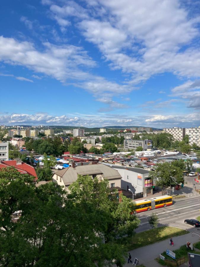 Lokum Seminaryjska Apartament Z Darmowym Parkingiem Келце Екстериор снимка